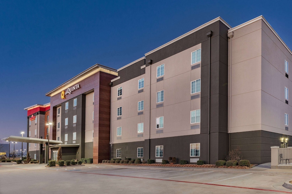 Hawthorn Extended Stay by Wyndham Ardmore 21/22