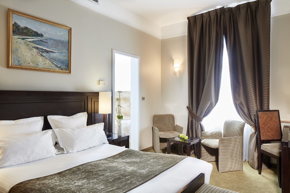 Hotel Regent Contades 9/44