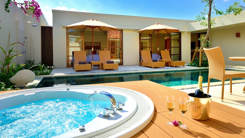 The Uza Terrace Beach Club Villas 3/53