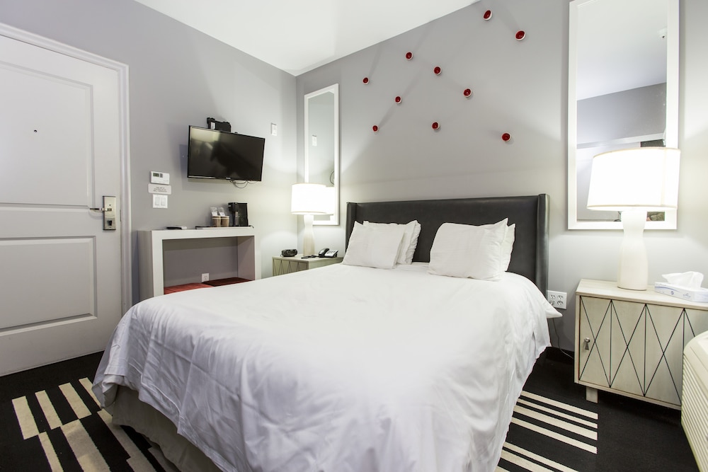 Hollywood Le Bon Hotel 19/50