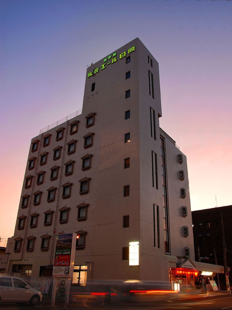 Hotel Rumieru Hyuga 1/32