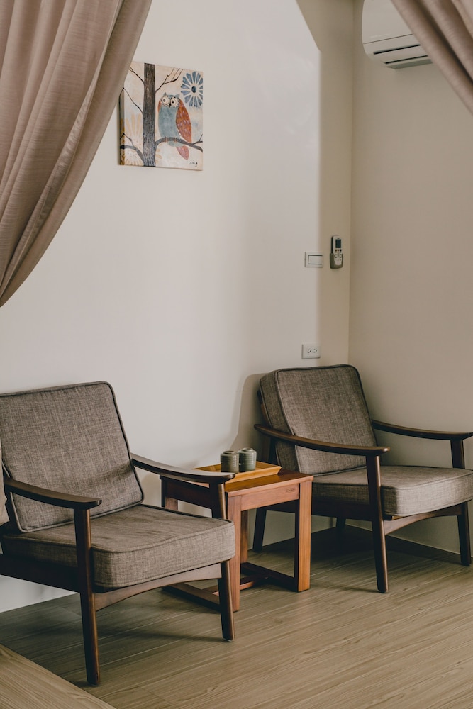 Destination Inn 17/50