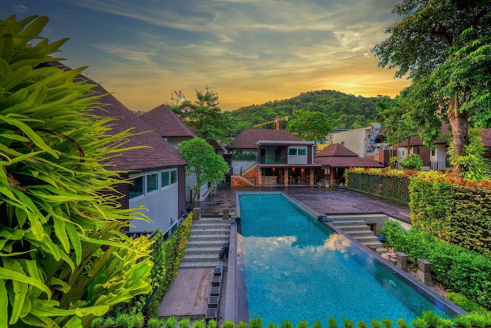 The Cliff Elegance Resort 15/35