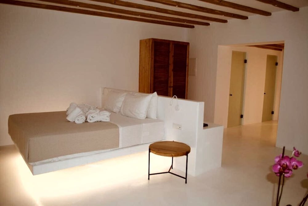 Akkadian Mykonos Resort 33/69