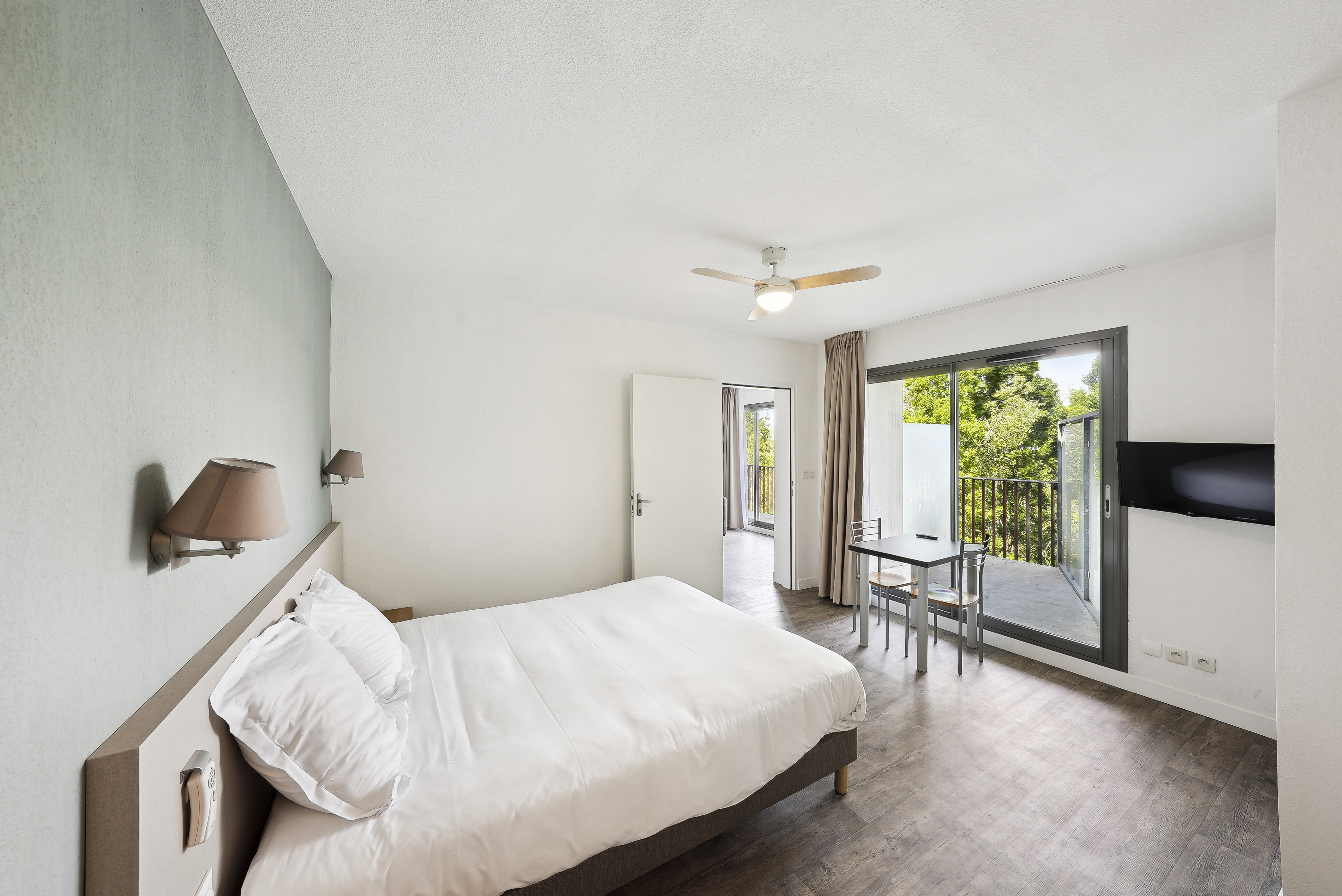 Studio, Suite, Apartment، All Suites Appart Hotel la Teste de Buch 2/2