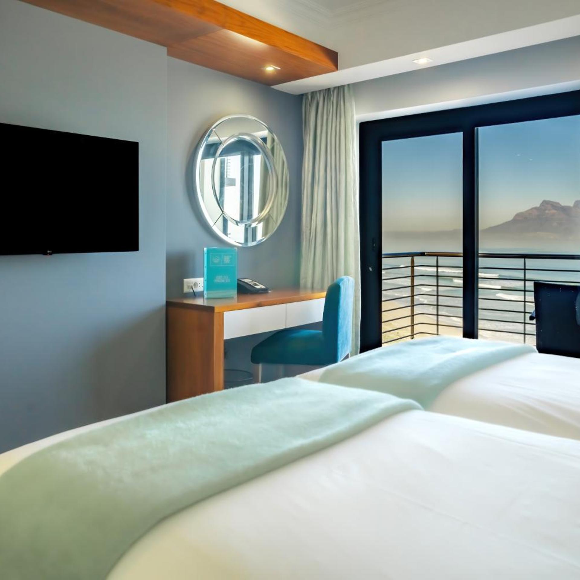 Room, Twin Beds, Balcony