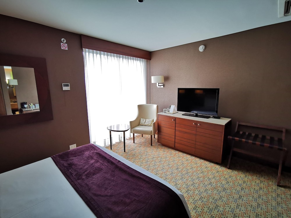 Mercure Bogota Calle 100 16/50