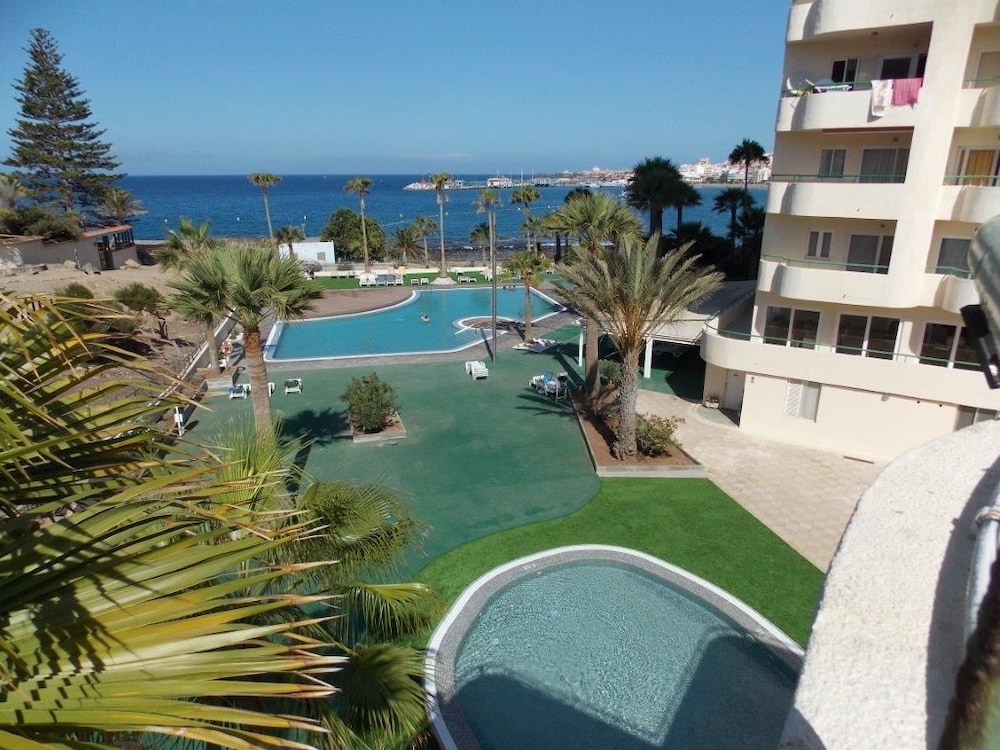 Costa Mar Apartments 17/19