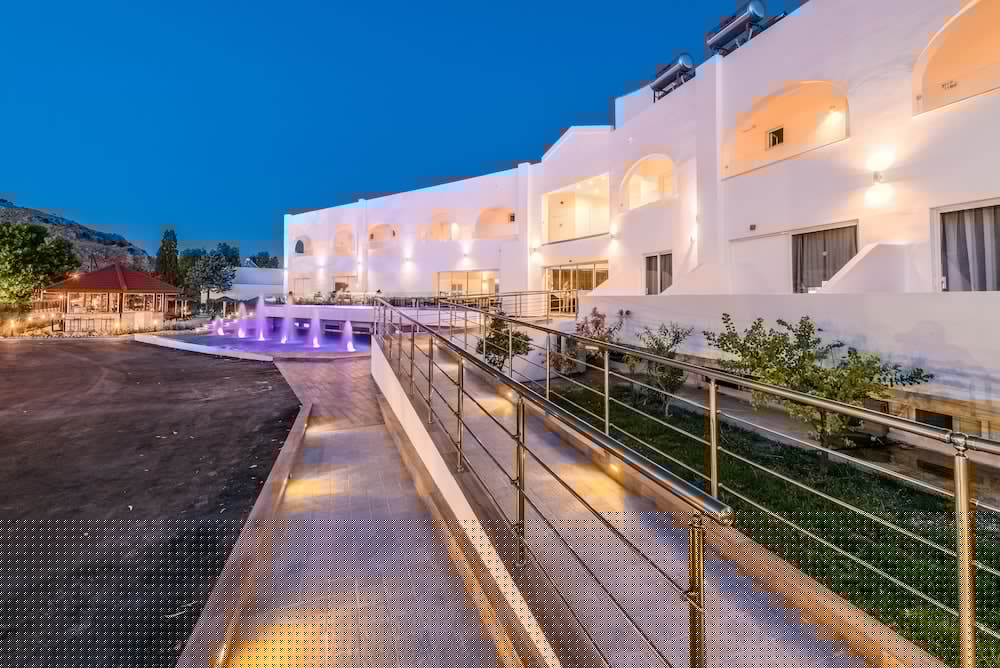 Belmare Hotel 40/45
