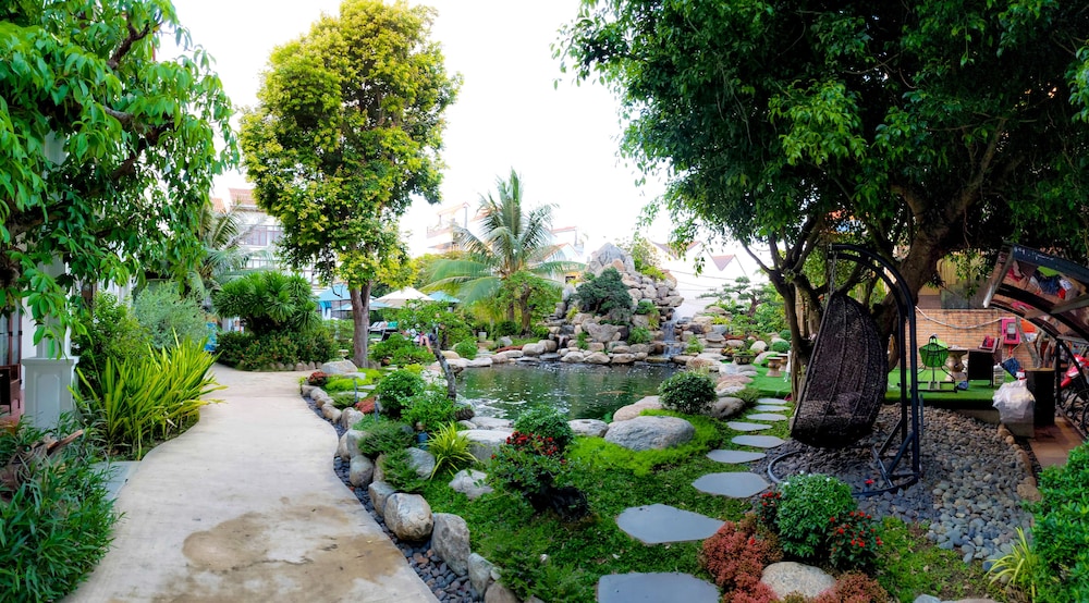 Emotion Villa Hoi An 61/70