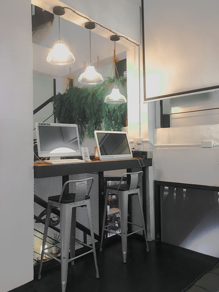 3Howw Hostel At Sukhumvit 21 62/71