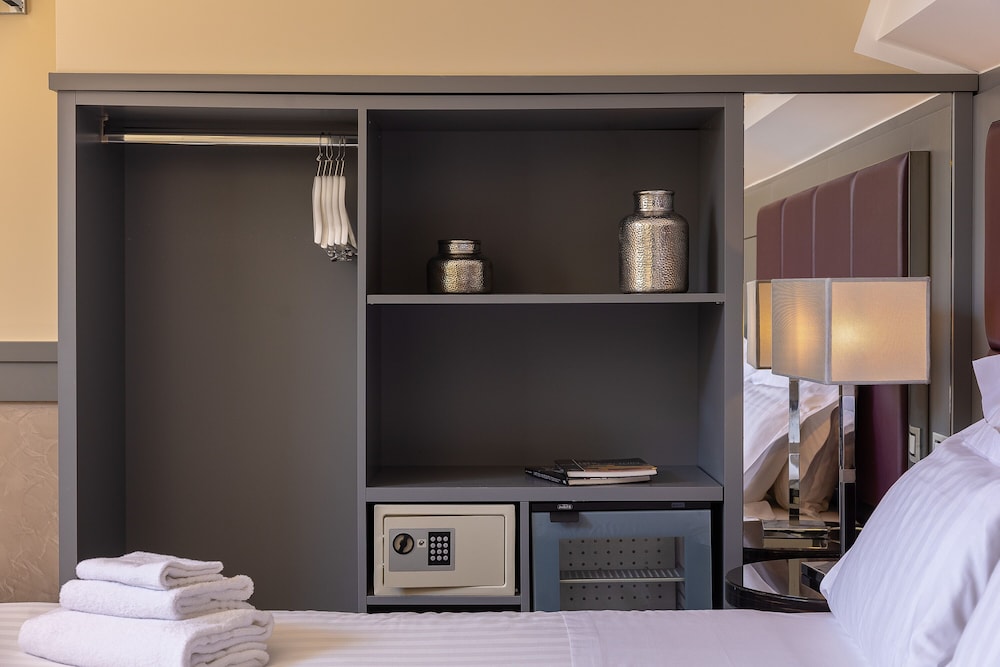 Hotel Castellino Roma 66/78