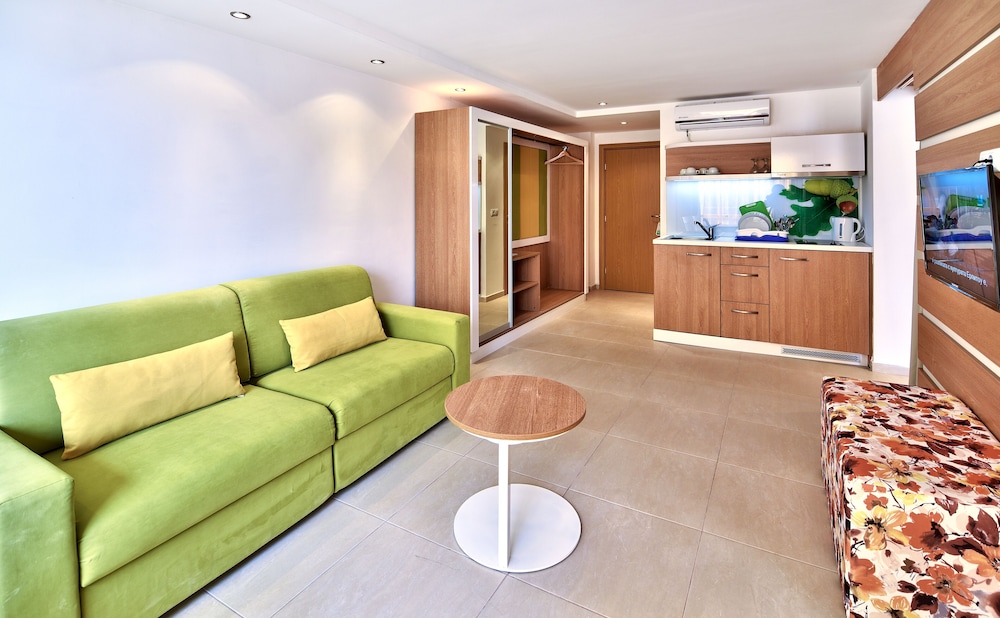 Hotel Forest Beach 25/40