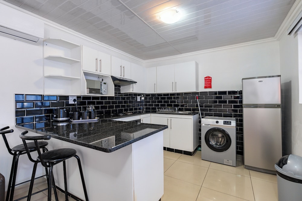 Safi Self-Catering Suites 28/46