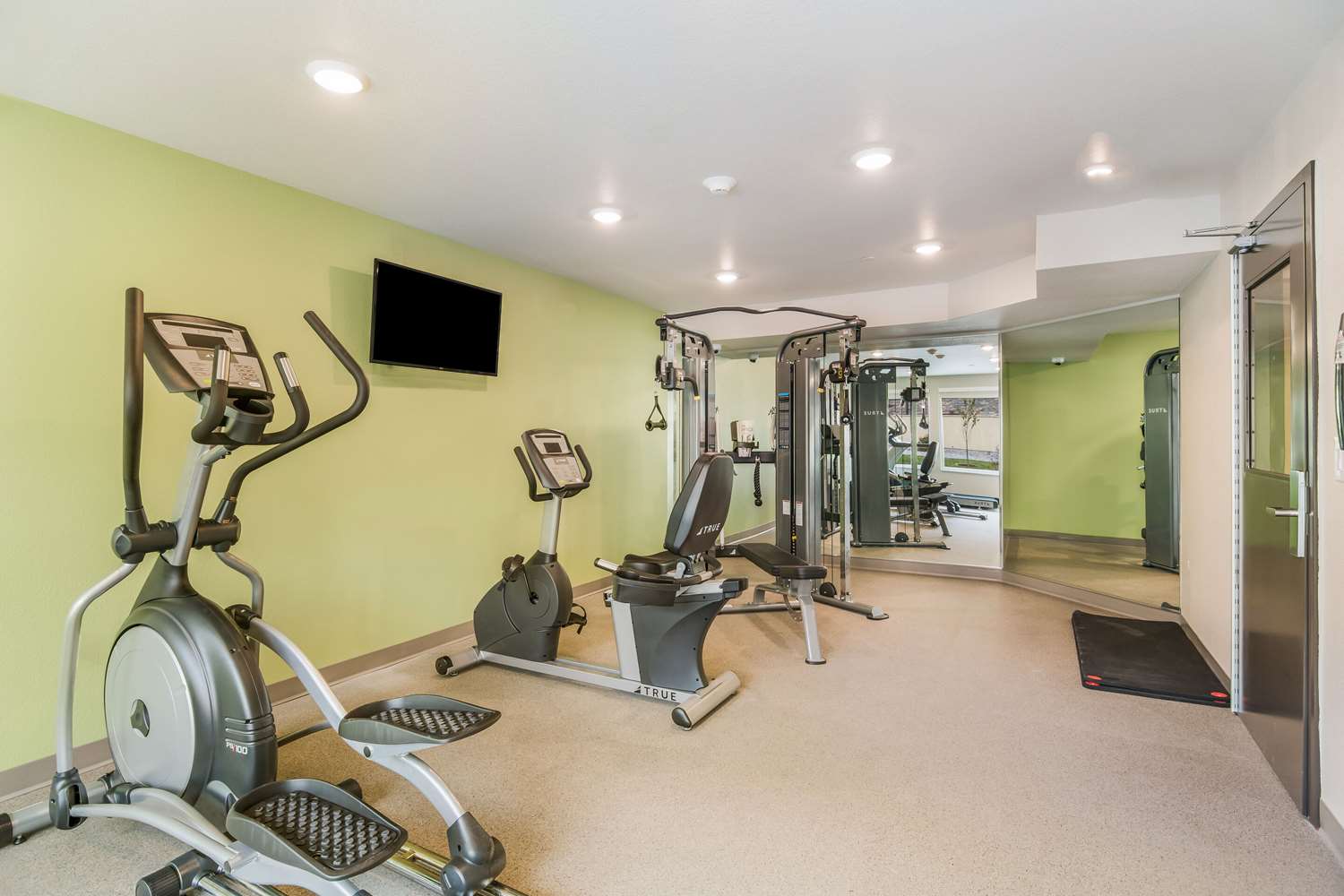 WoodSpring Suites Missoula 6/9