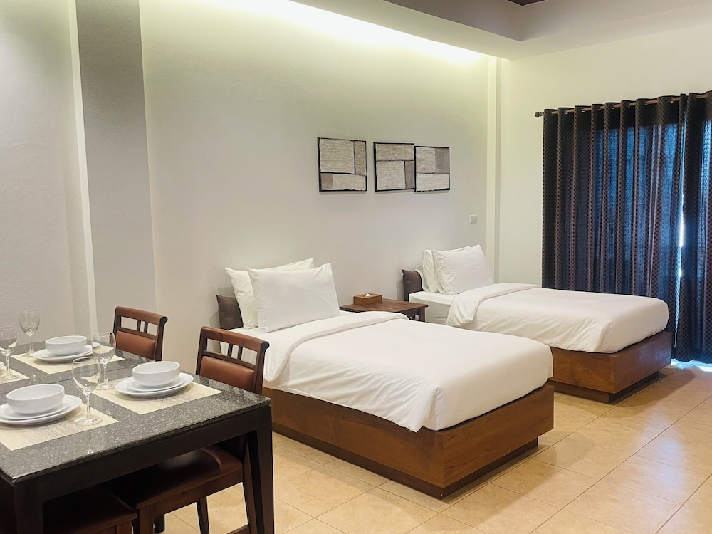 RB Resort Pattaya 21/65