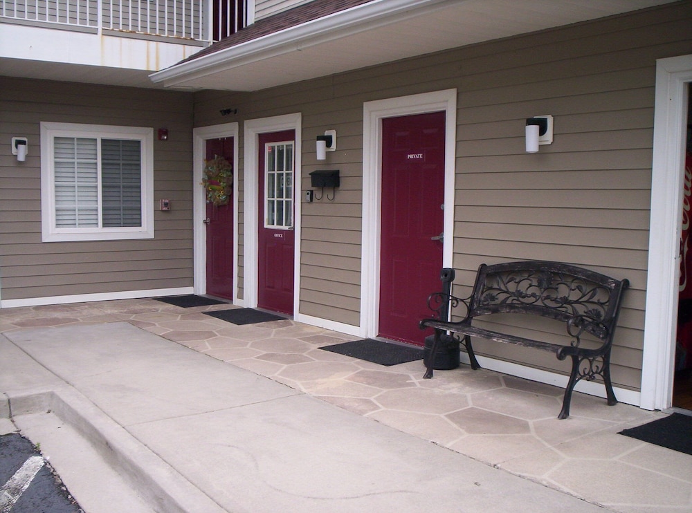Affordable Suites of America 5/38