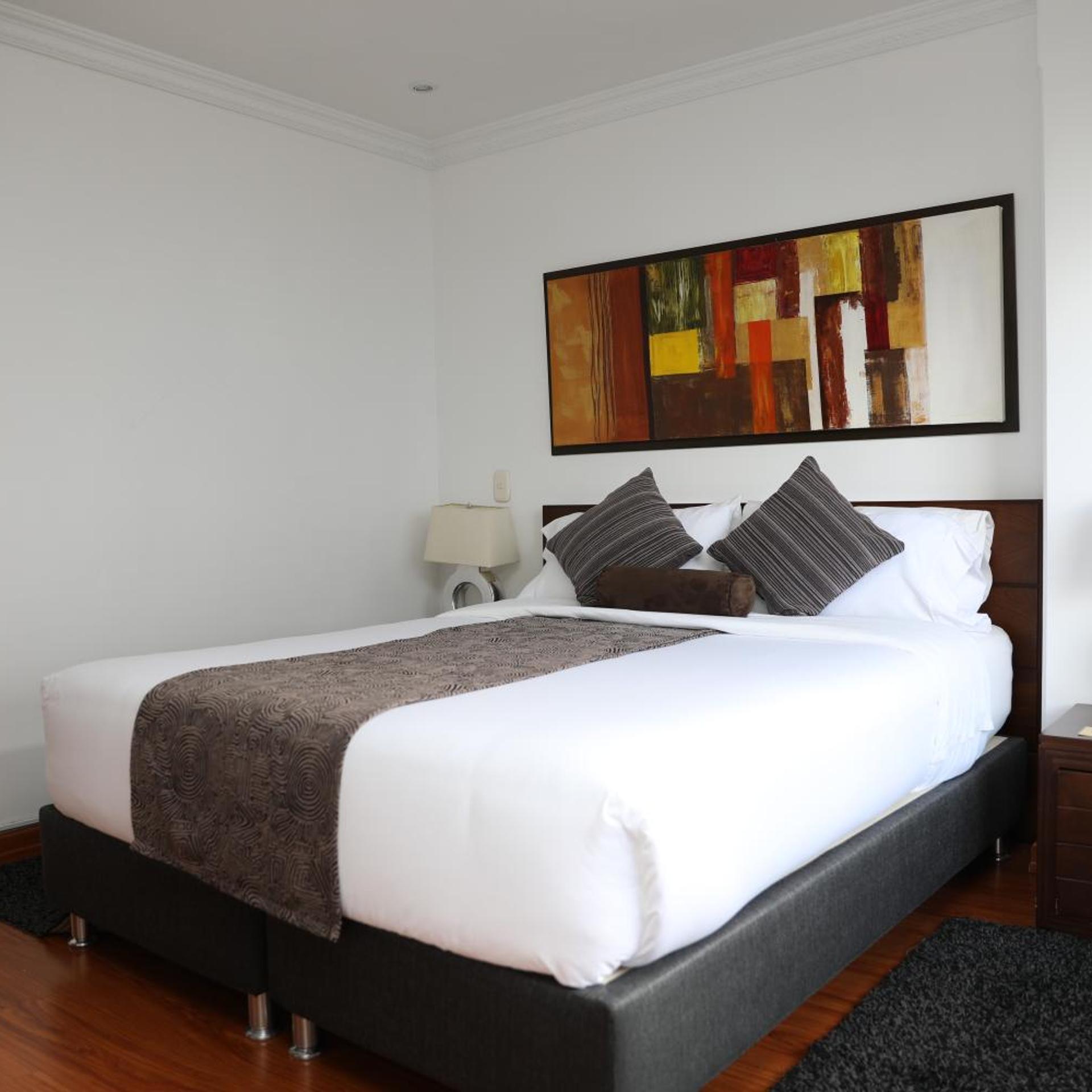 Suites 108 8/55