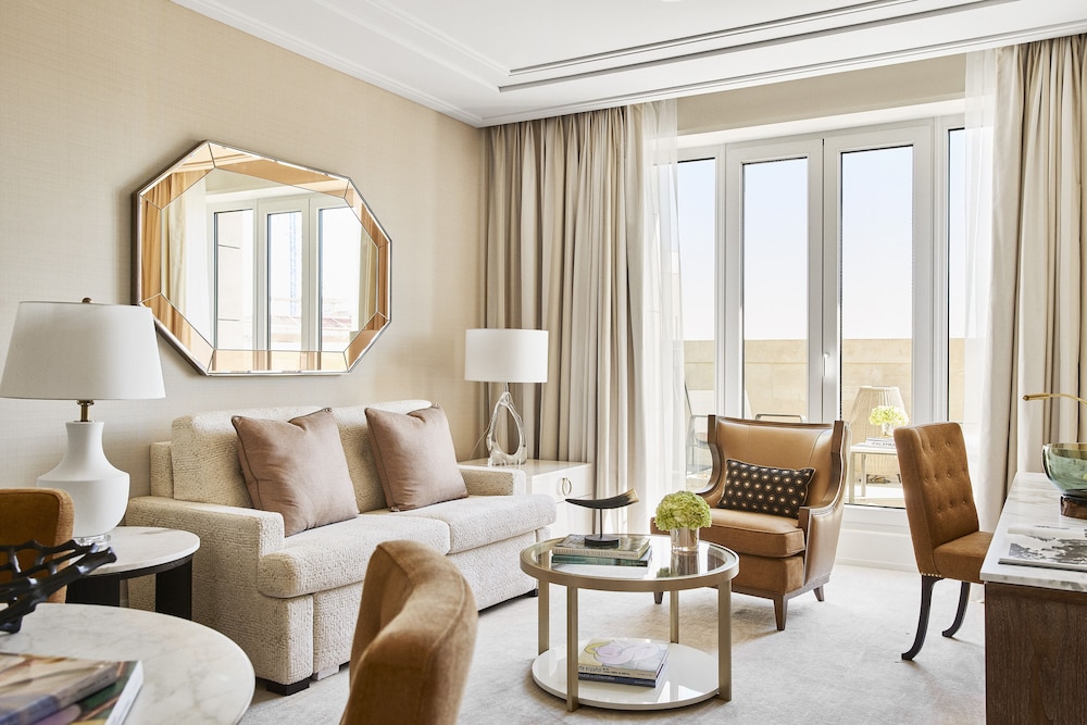 Four Seasons Hotel Madrid 30/72