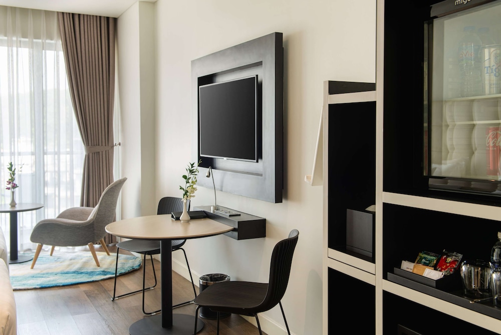 Hotel Soleil Ha Long, Trademark Collection by Wyndham 40/50
