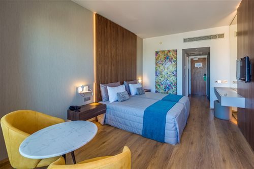 Room, Double Bed, Lateral Side Sea View