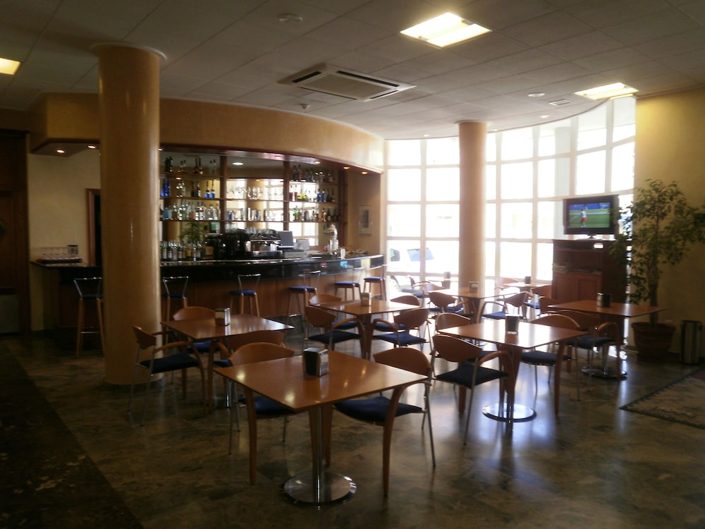 Hotel Bartos 33/44