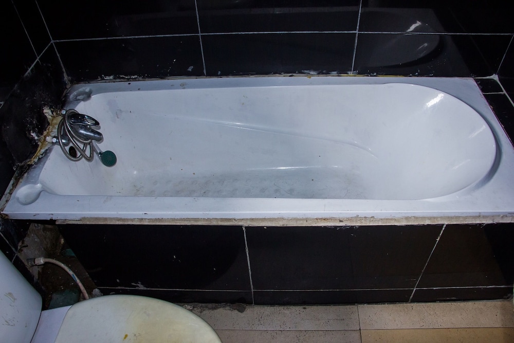 Emglo Suites 31/36