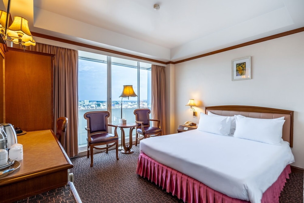 EXECUTIVE, DOUBLE BED