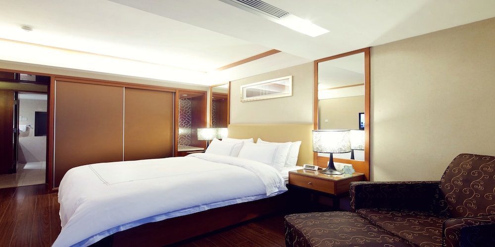 Sunflower Hotel Residence 11/57