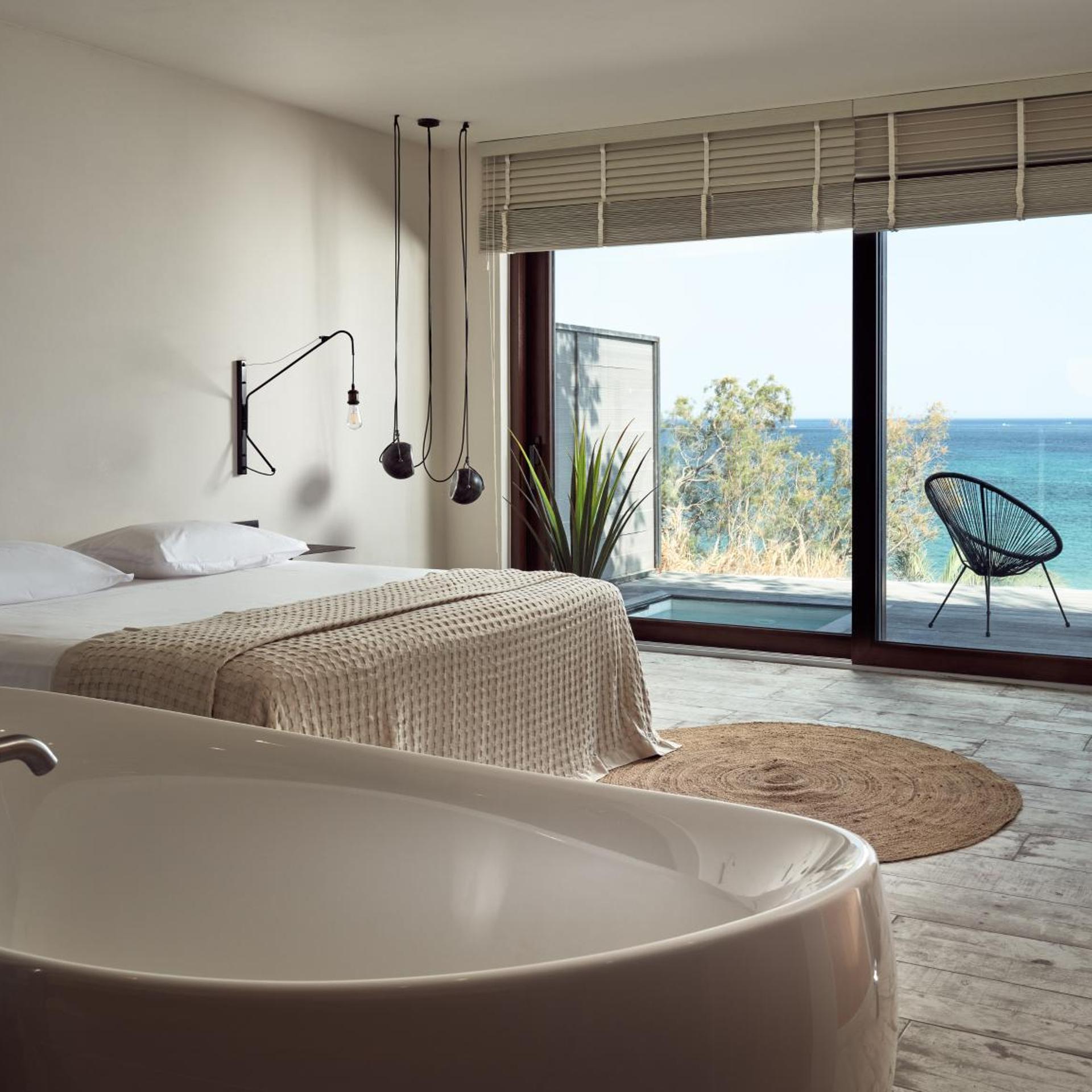 Junior Suite, Sea View, Outdoor Jetted Tub