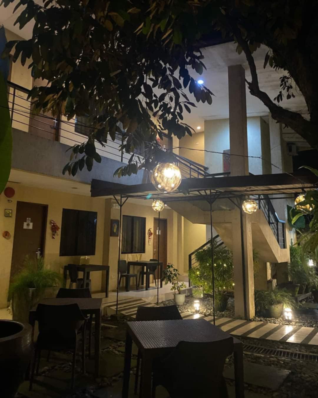 11th Street Bed and Breakfast Inn in BACOLOD