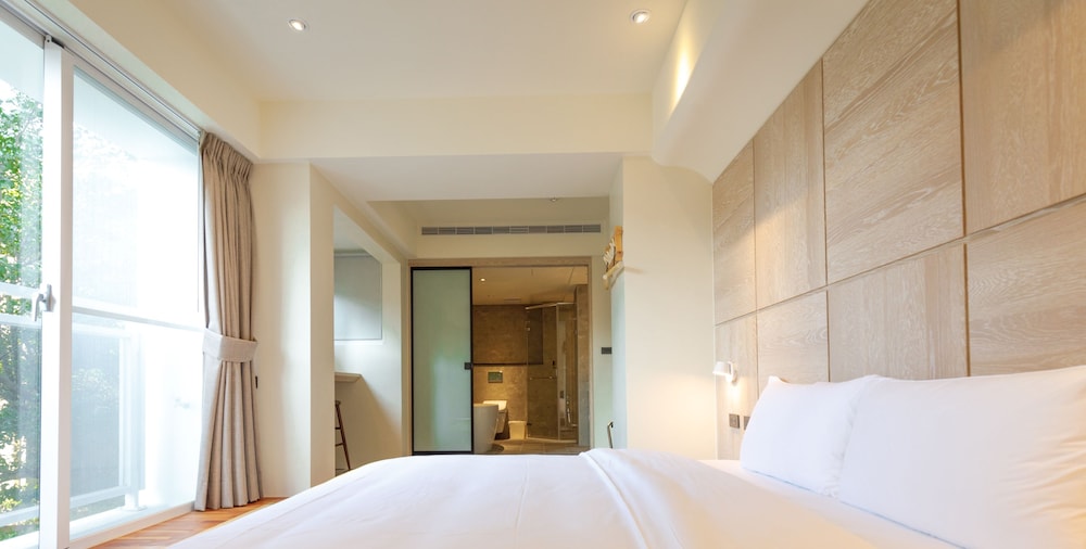 28 Shu Xiang Hotel 22/64
