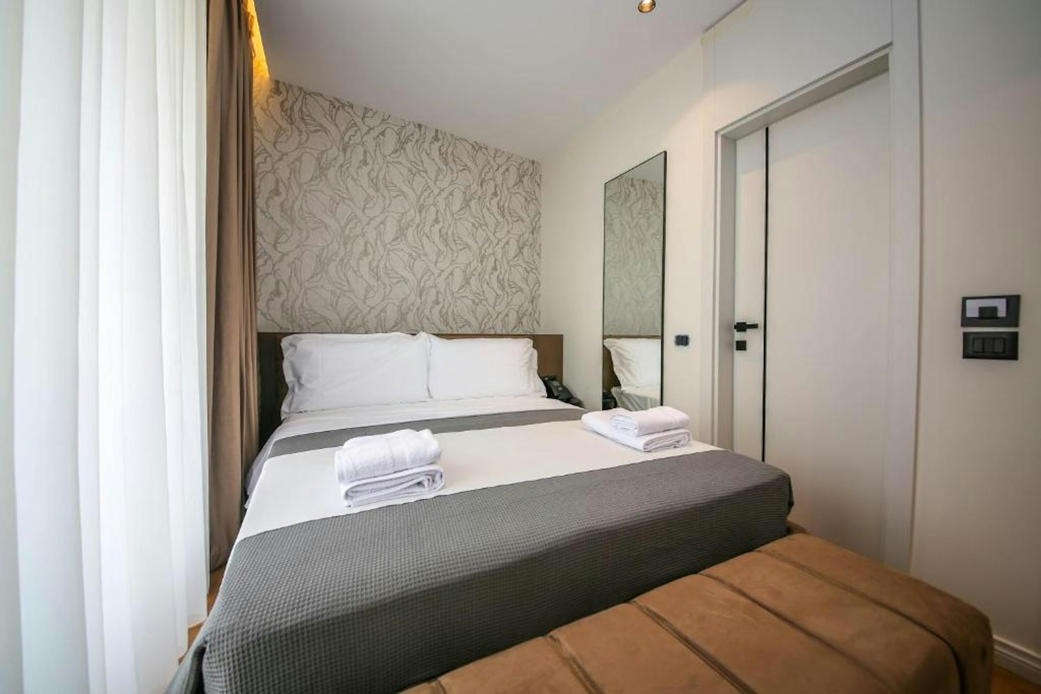 Comfort Boutique Hotel Tirana 15/60