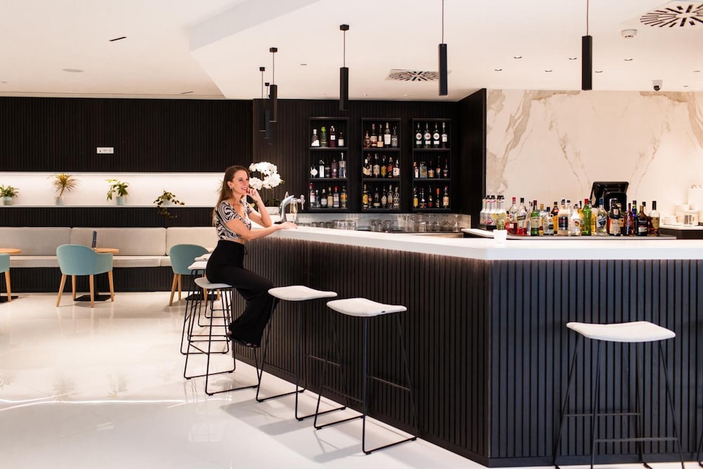 Hotel Gran Sagitario 27/32
