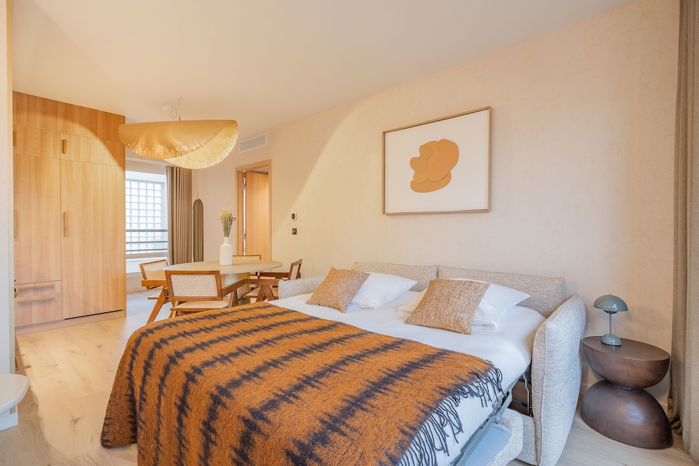 Yuna Porte Maillot - ApartHotel 14/50