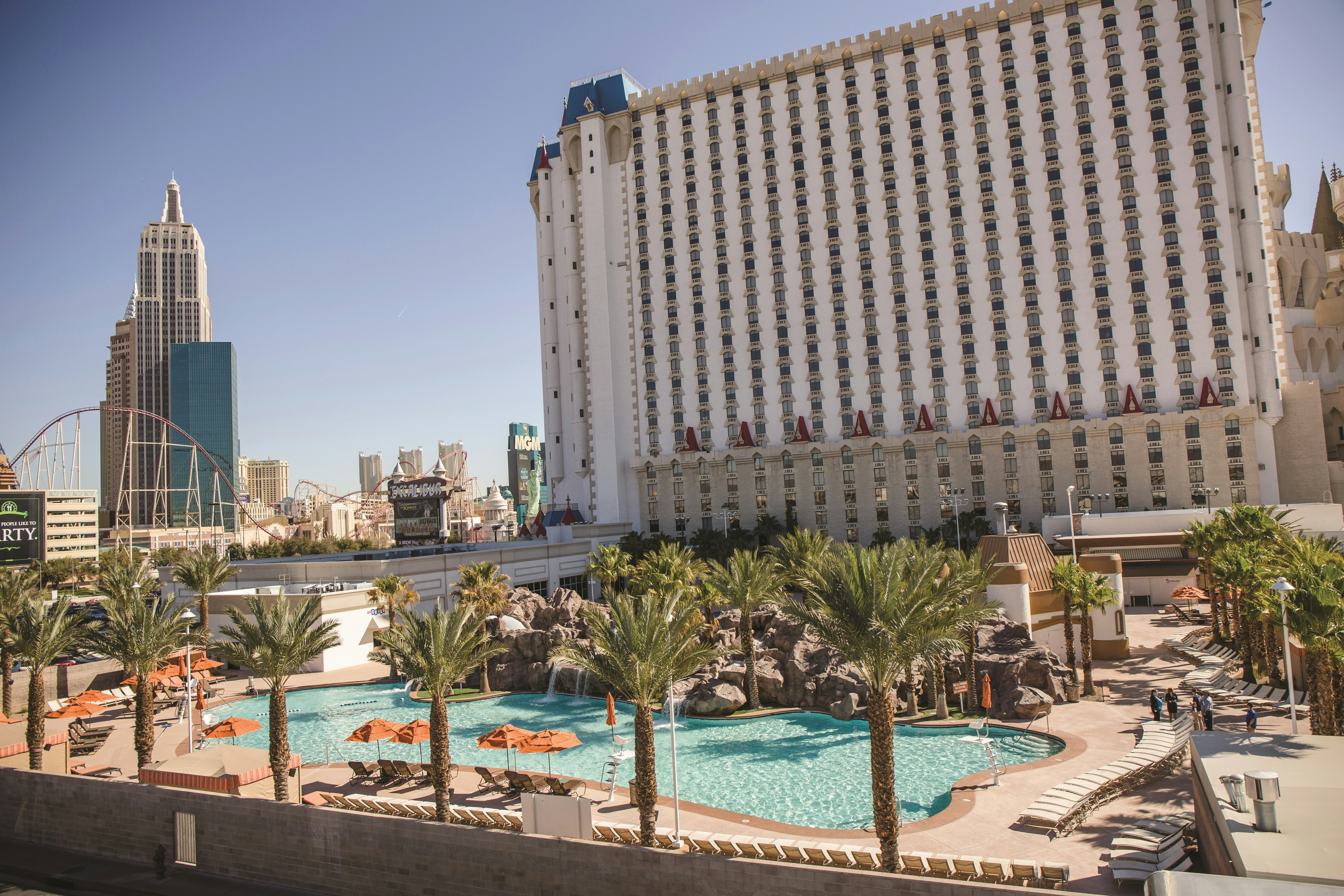 Excalibur Hotel and Casino, Paradise 43/45