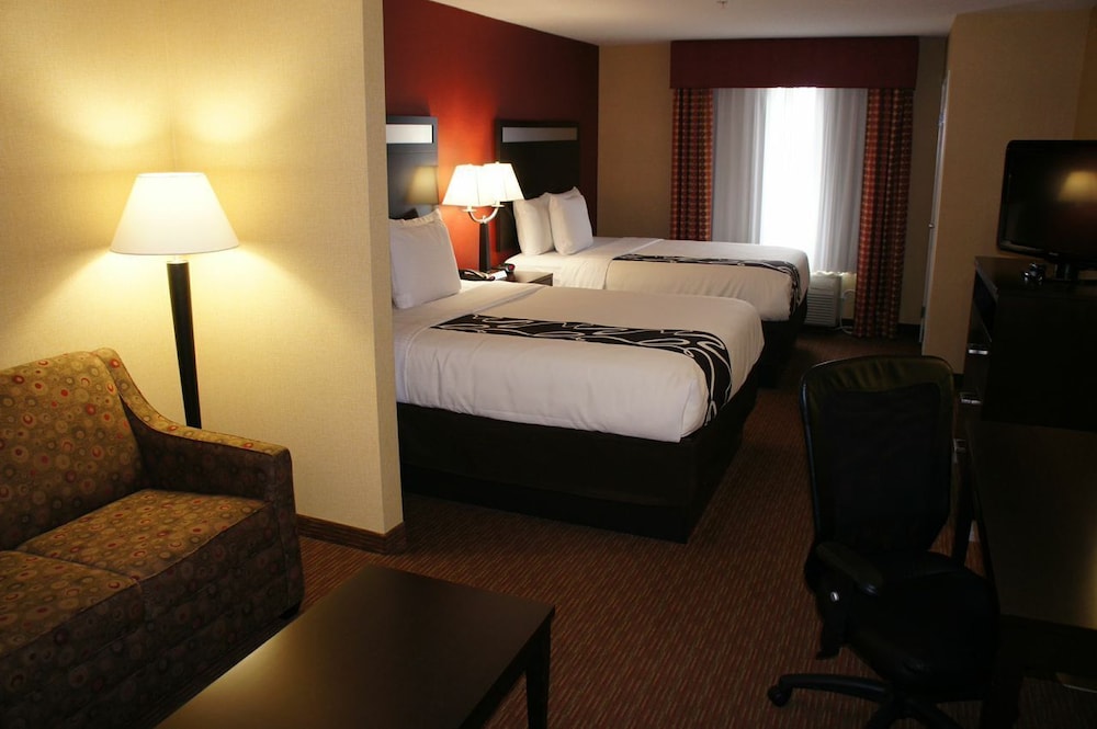 La Quinta Inn Suites Warner Robins 15/62