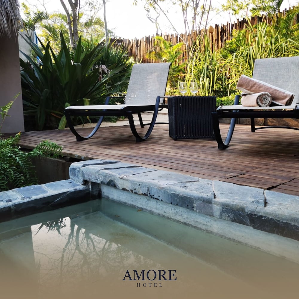 Amore Villas 16/50