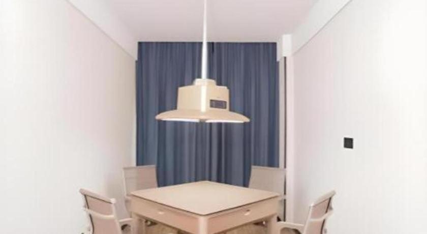 City Comfort Inn Huizhou Huabianling Square 28/39