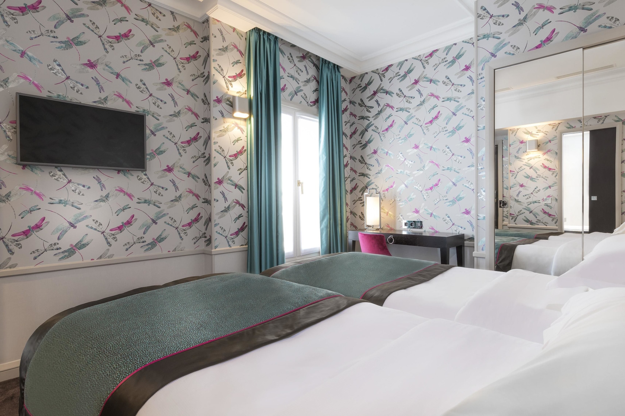 Room at Vendome Opera, PARIS