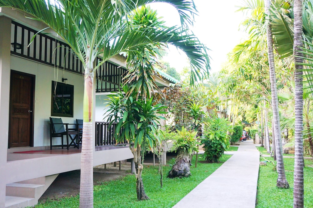 Lamai Inn 99 Bungalows 7/69