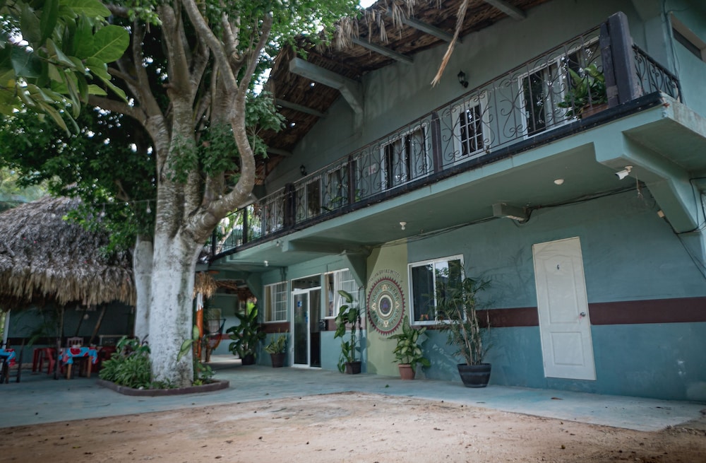 Mayan Villas Hotel 4/74