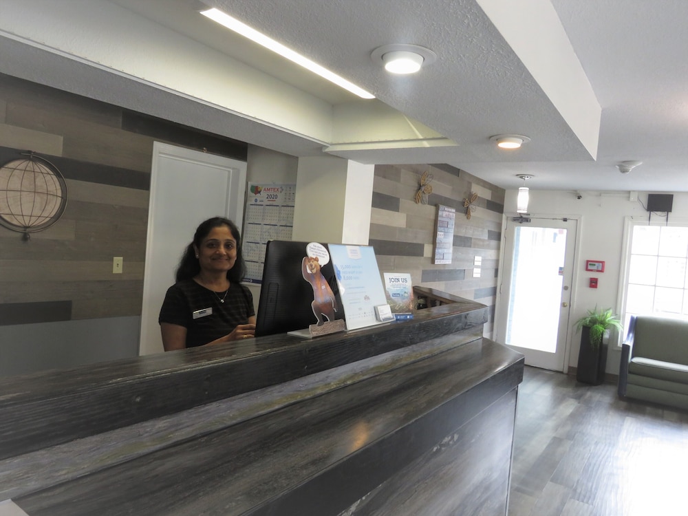 lobby