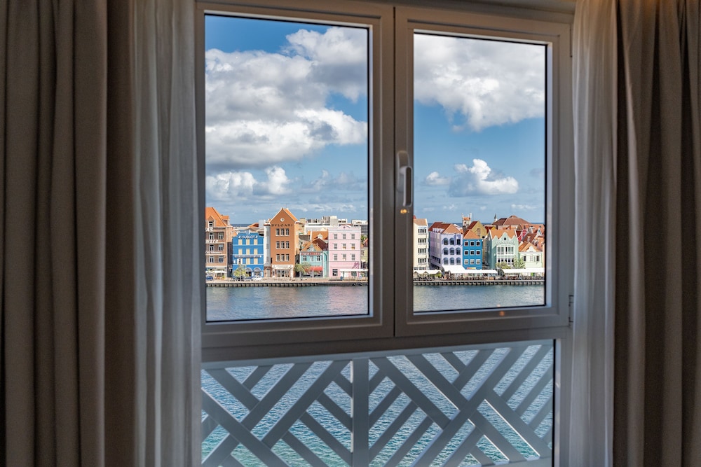 Harbor Hotel and Casino Curacao 42/65