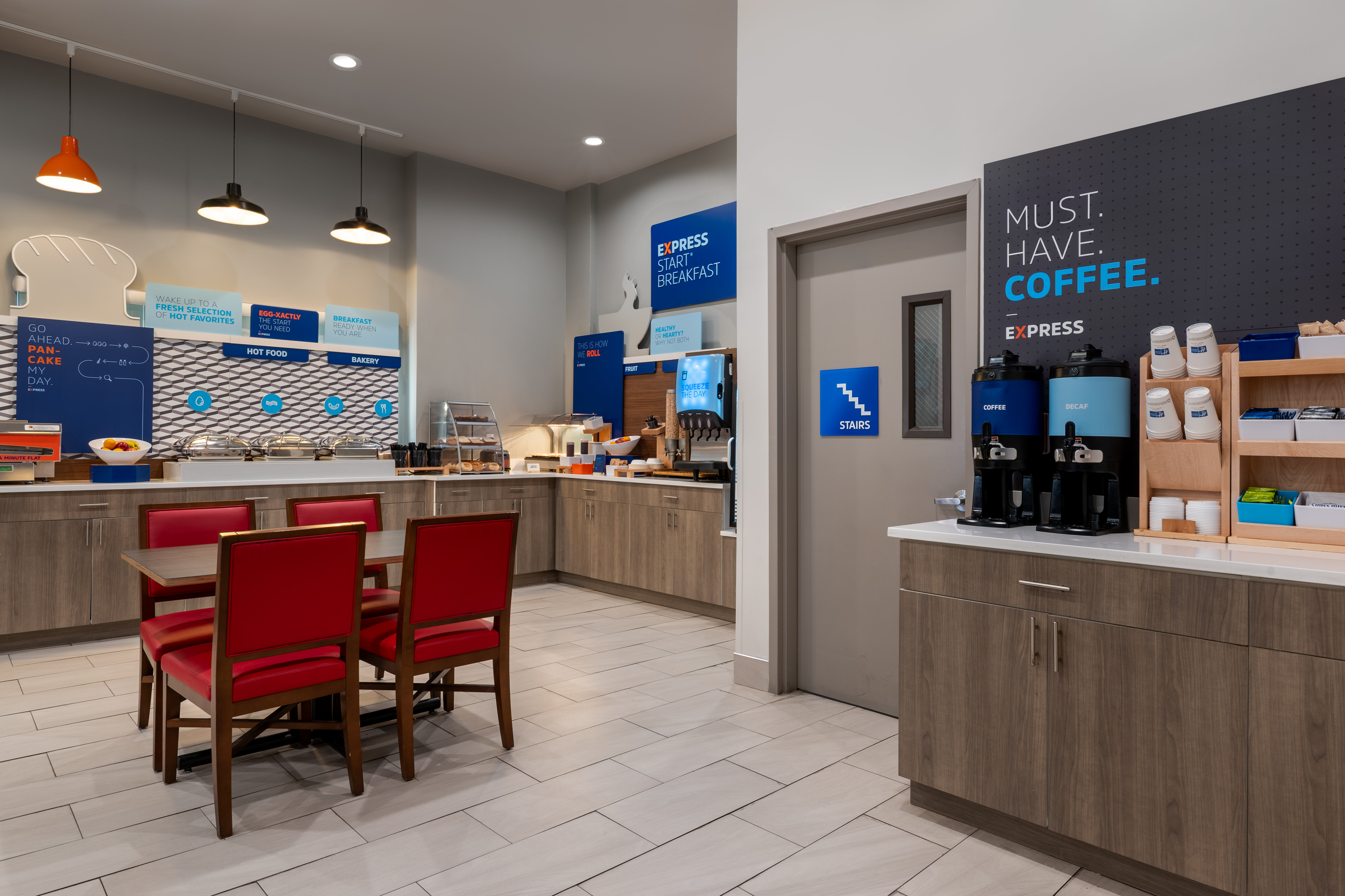Holiday Inn Express & Suites Bronx - NYC, an IHG Hotel 25/37
