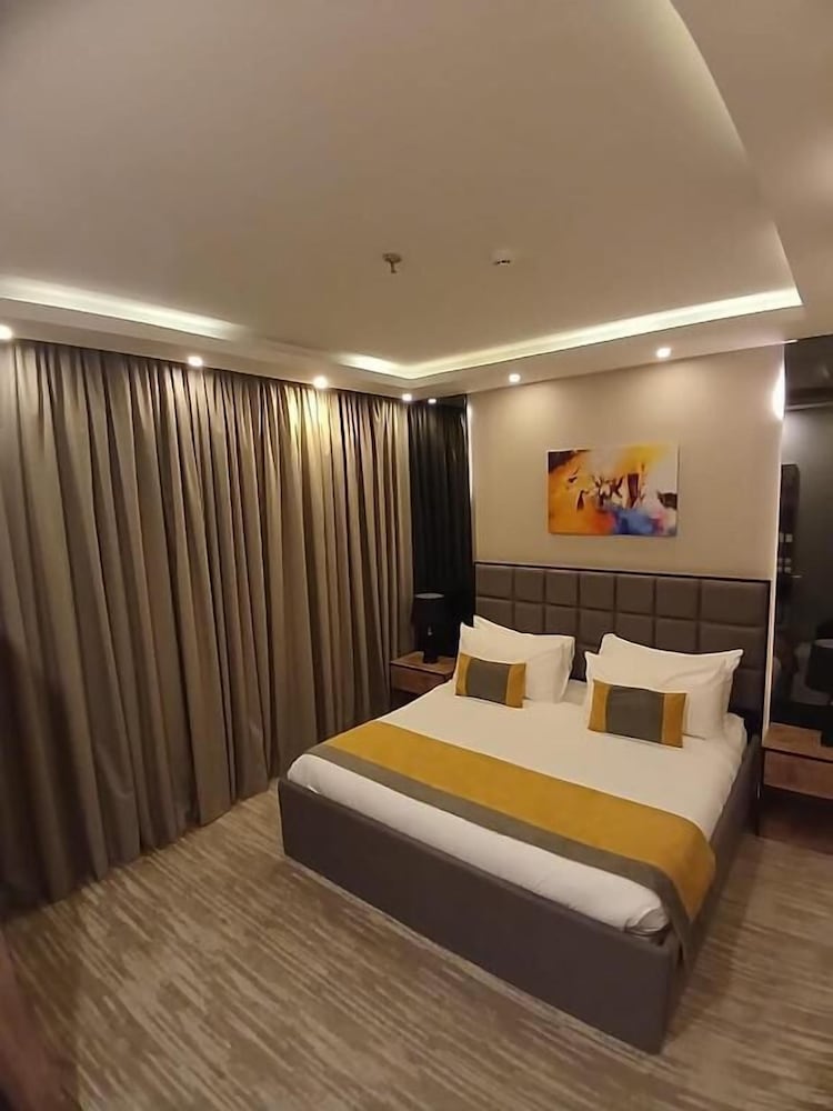 فندق كلاوزر للشقق الفندقية(Clowzer Hotel Apartments) 19/51
