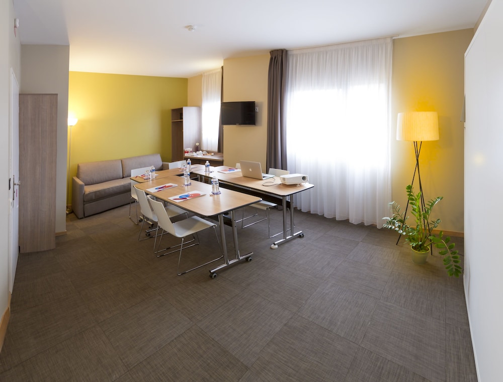 The Originals City Hotel Ecoparc Montpellier Est 20/38