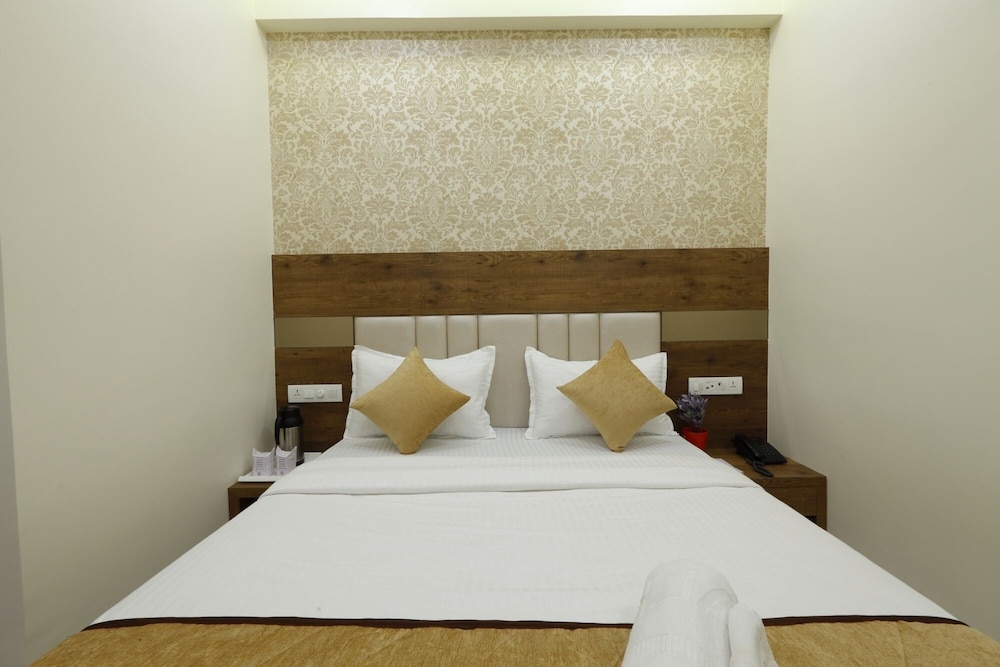 Alka Hotel 9/23