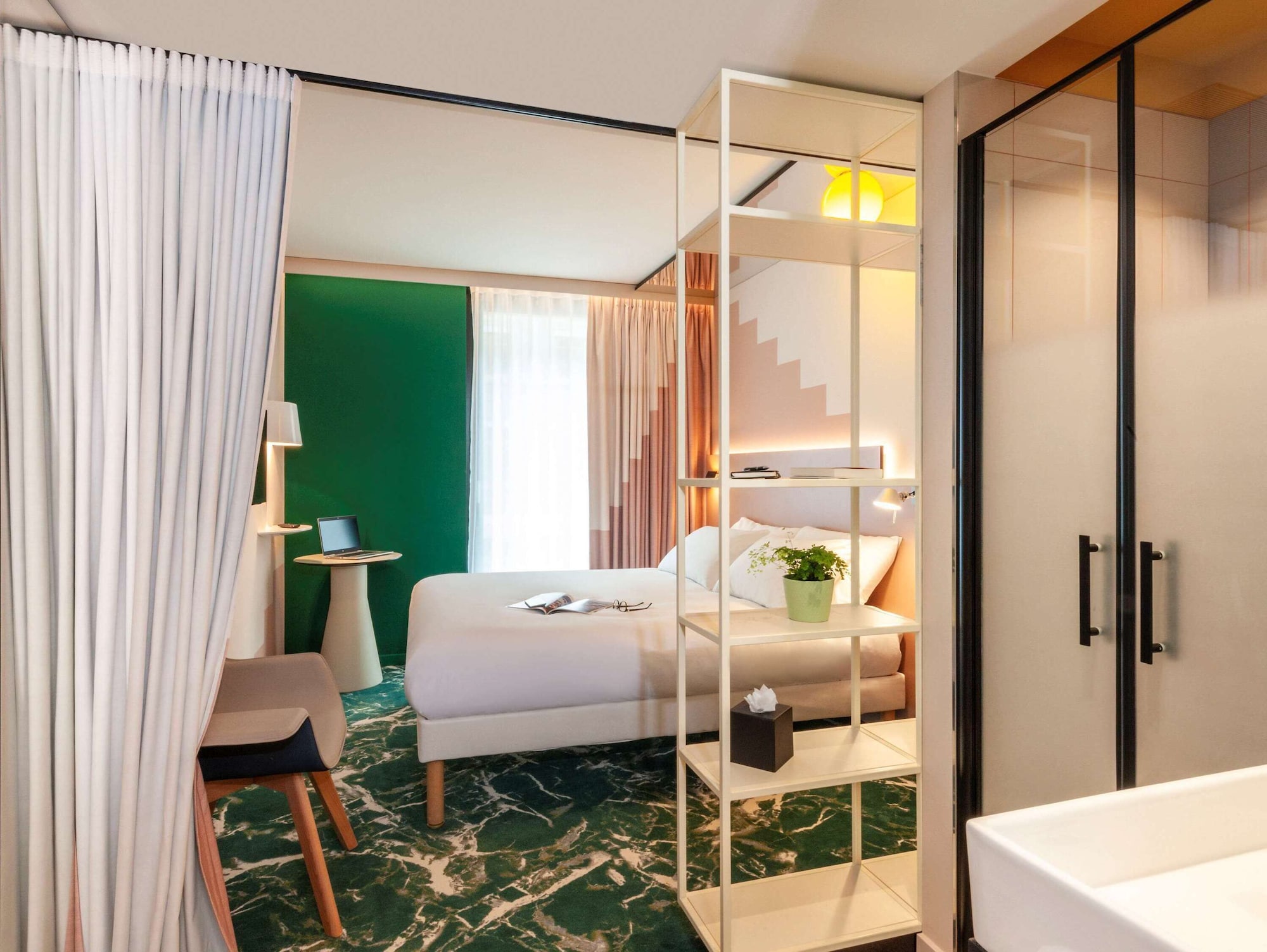 غرفة قياسية مزدوجة، Ibis Styles Zurich City Center 6/8