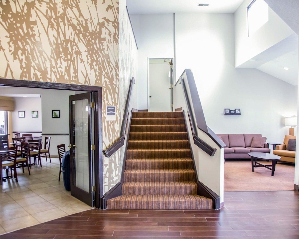 Sleep Inn Tinley Park I 80 Near Amphitheatre Convention Center 17/30